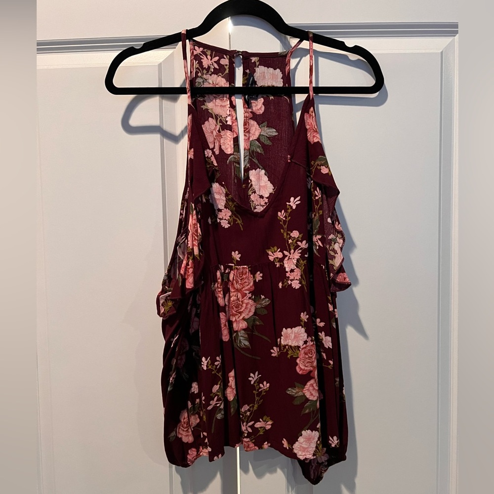 American Eagle Cold Shoulder Long Sleeve Floral Shirt